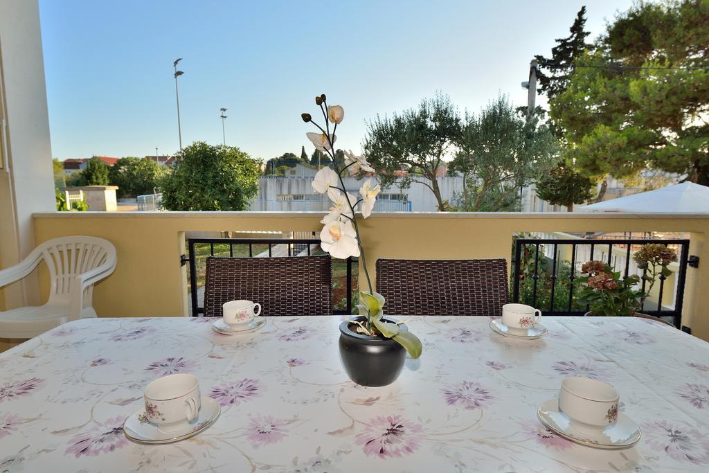 Mia Apartman
