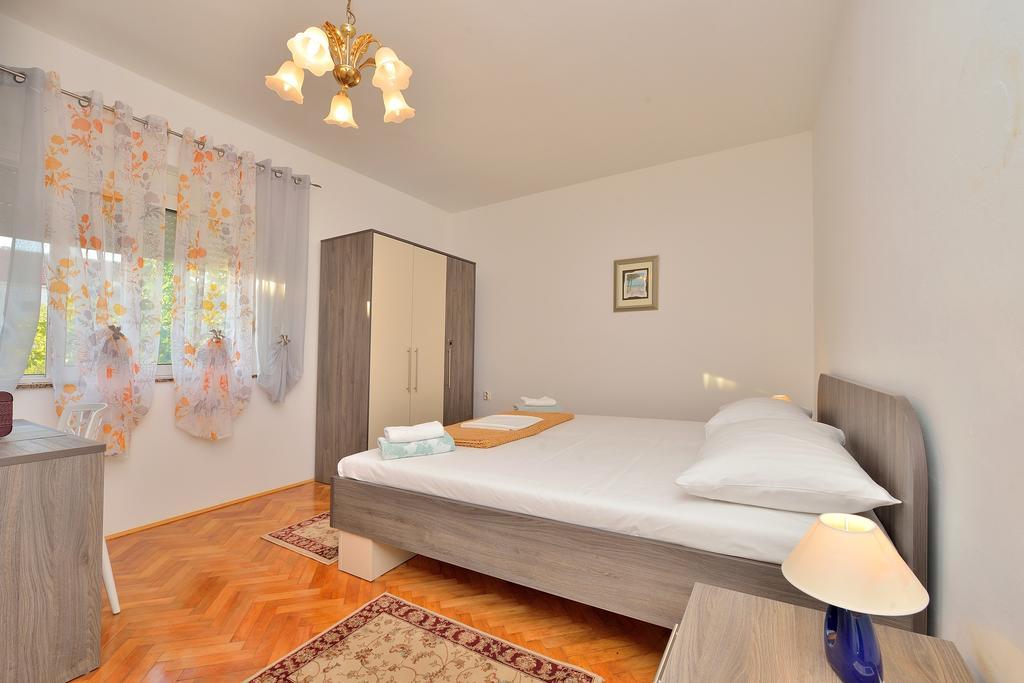 Mia Apartment *